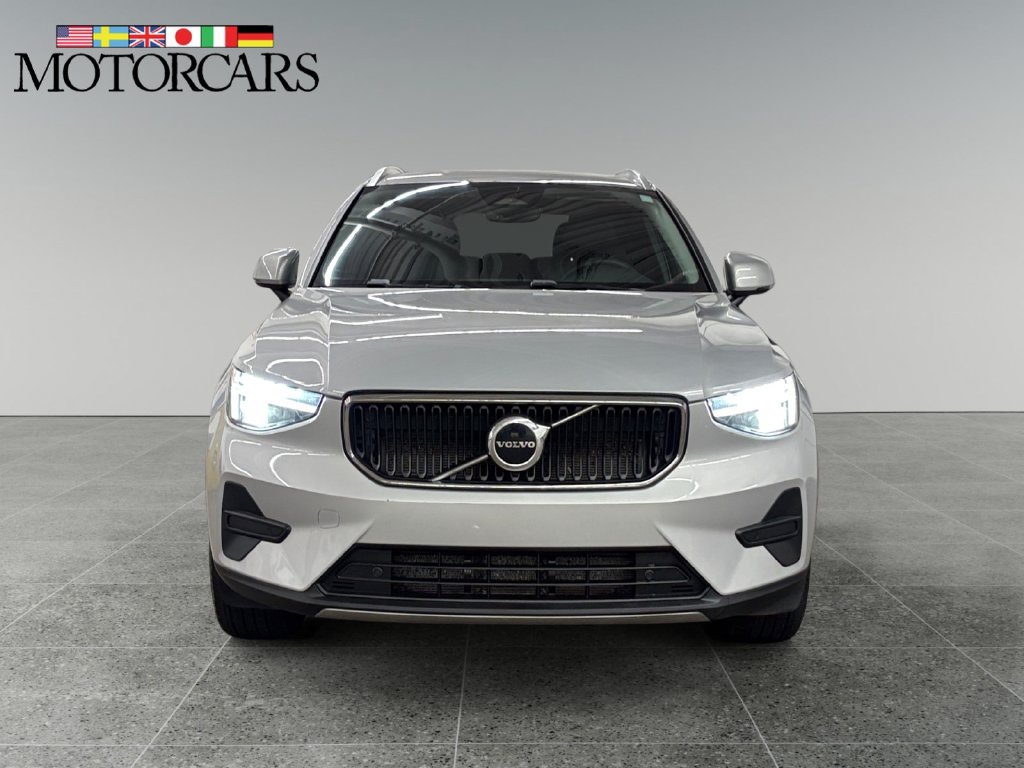 Certified 2023 Volvo XC40 B5 Core AWD/4WD image 8