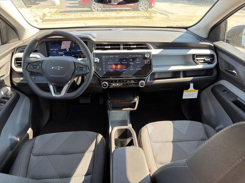 New 2027 Chevrolet Bolt LT w/ Comfort Package FWD image 15