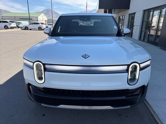 Used 2025 Rivian R1T Adventure image 2