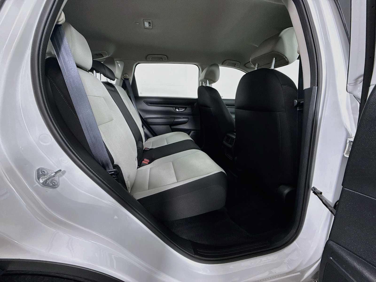 Used 2024 Honda CR-V LX image 21