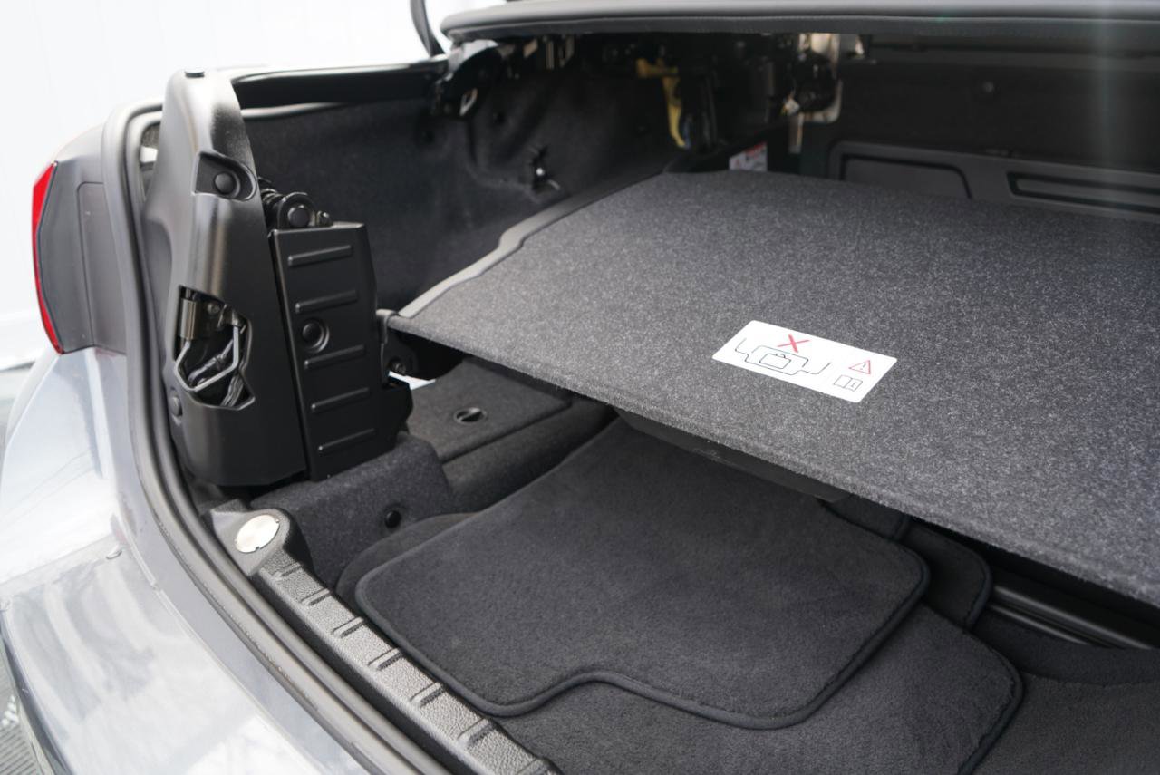 Used 2020 BMW M4 Convertible w/ Executive Package image 47