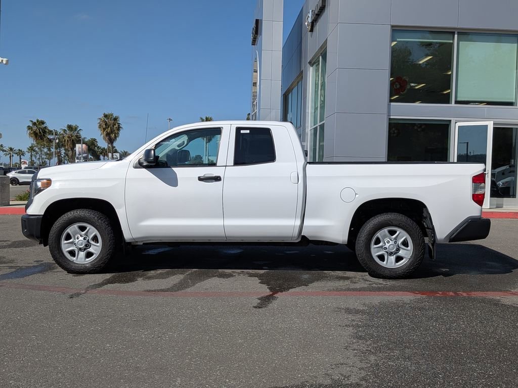 Used 2019 Toyota Tundra SR image 2