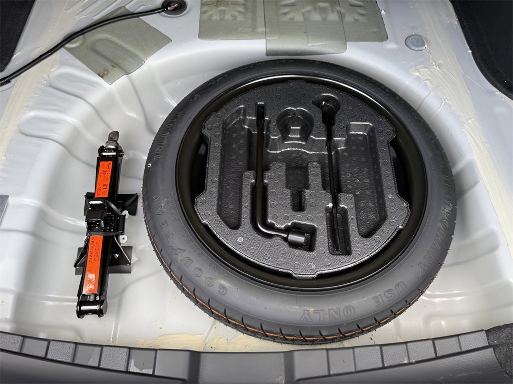 Used 2024 Nissan Sentra SV image 26