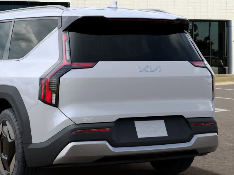 New 2026 Kia EV9 Wind AWD/4WD image 13