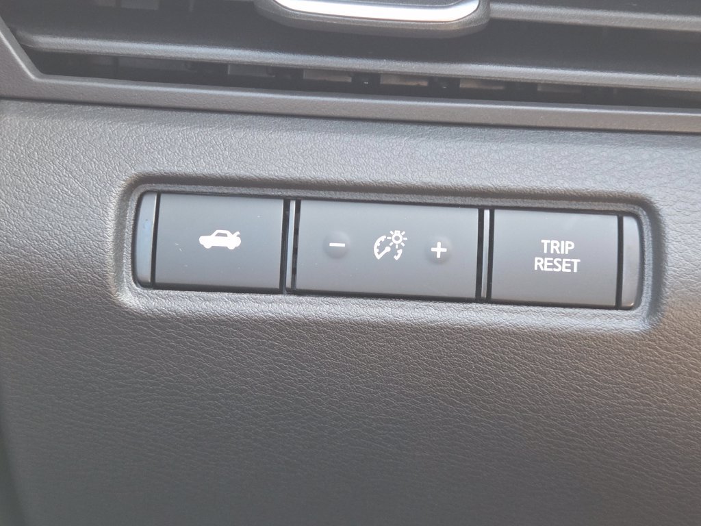 New 2026 Nissan Altima 2.5 SV FWD image 8