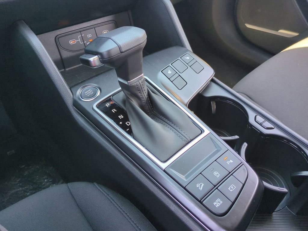 New 2026 Kia Sportage LX w/ LX Convenience Package FWD image 16