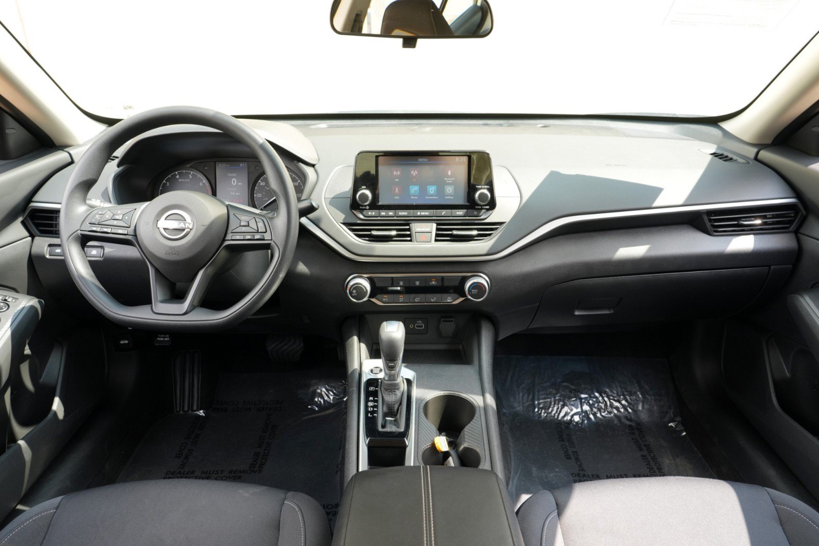 Used 2024 Nissan Altima 2.5 S FWD image 11