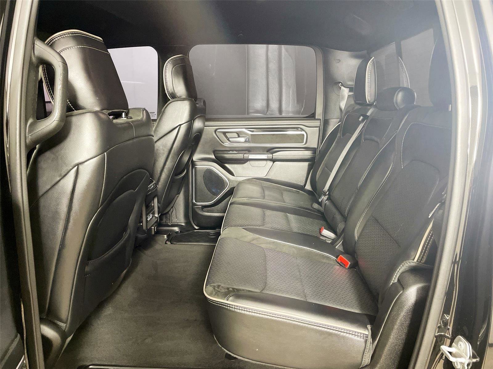 Used 2021 RAM 1500 Laramie w/ Sport Appearance Package AWD/4WD image 11