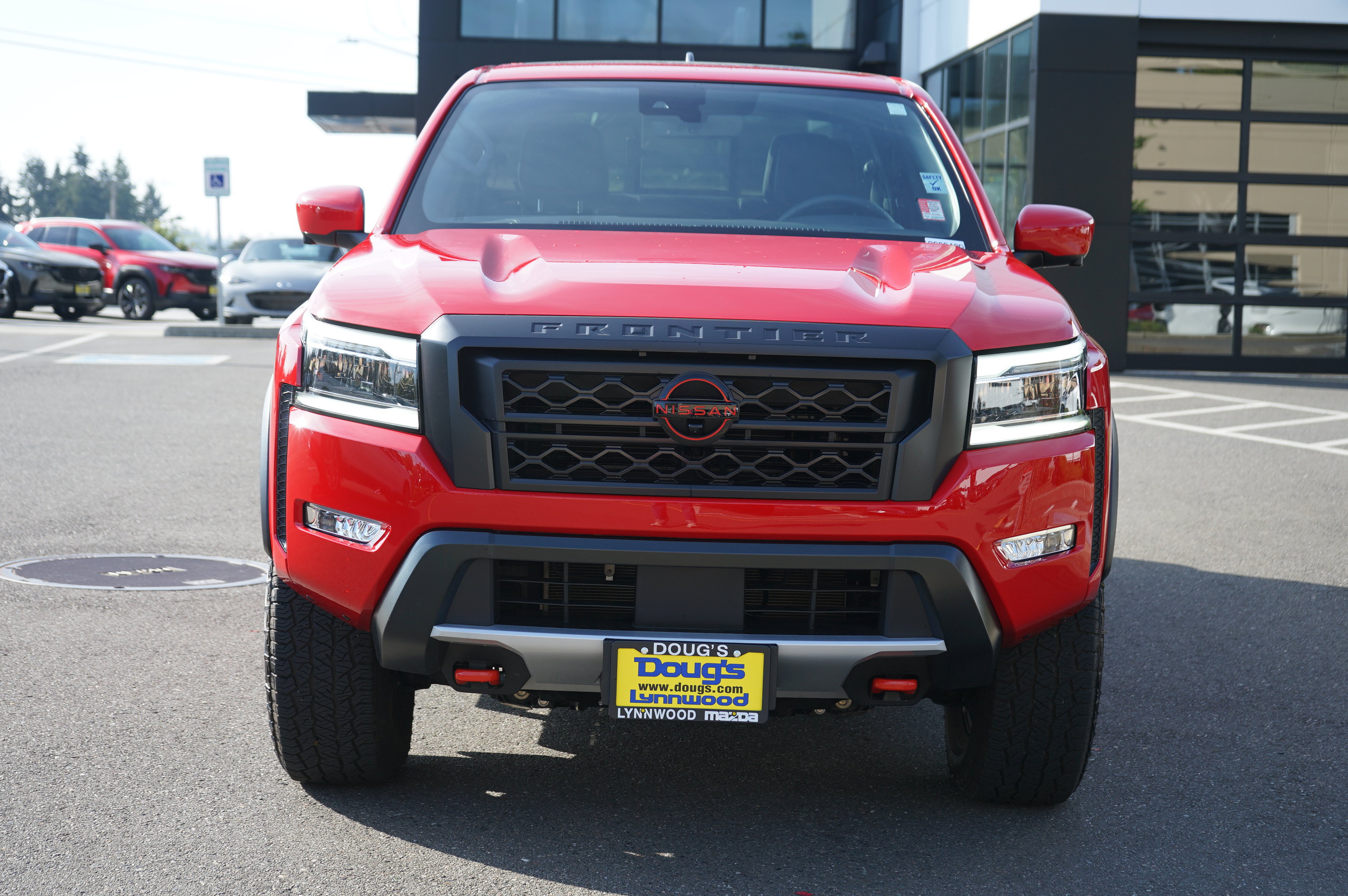 Used 2024 Nissan Frontier PRO-4X w/ Pro Premium Package AWD/4WD image 8