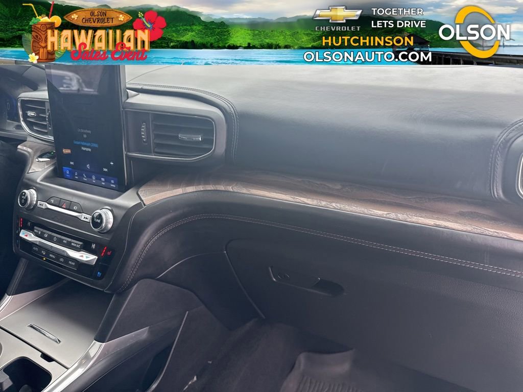 Used 2020 Ford Explorer Platinum w/ Premium Technology Package image 37