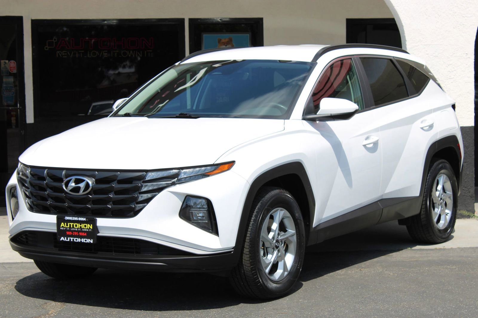 Used 2024 Hyundai Tucson SEL image 1