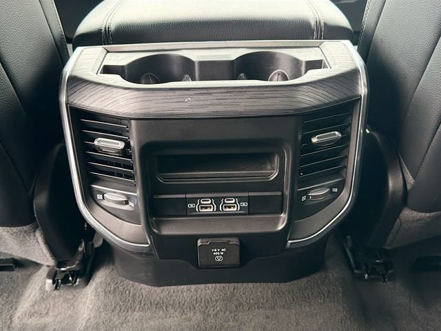 Used 2023 RAM 1500 Laramie AWD/4WD image 27