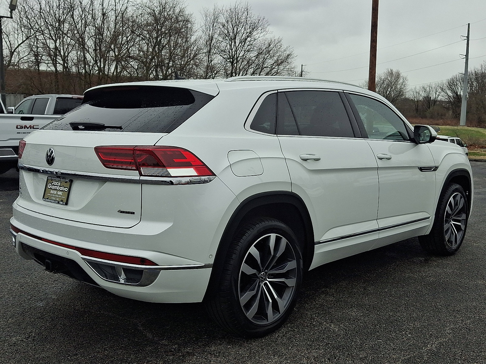 Used 2023 Volkswagen Atlas Cross Sport SEL Premium R-Line image 7