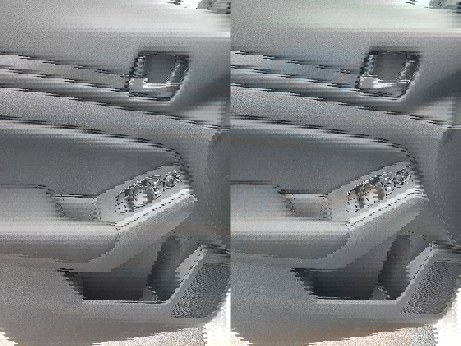 New 2025 Nissan Altima 2.5 S image 12