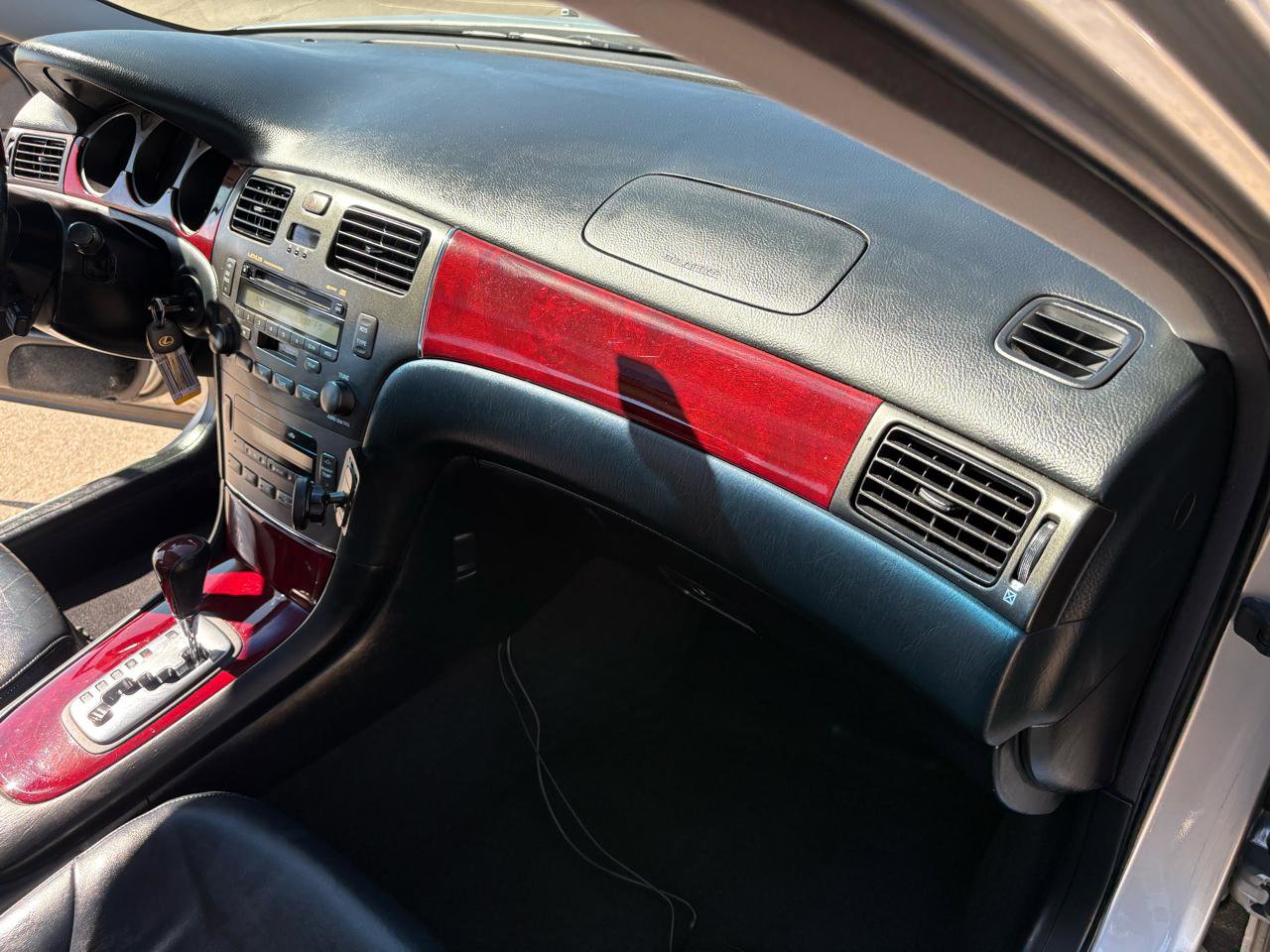 Used 2004 Lexus ES 330 image 26