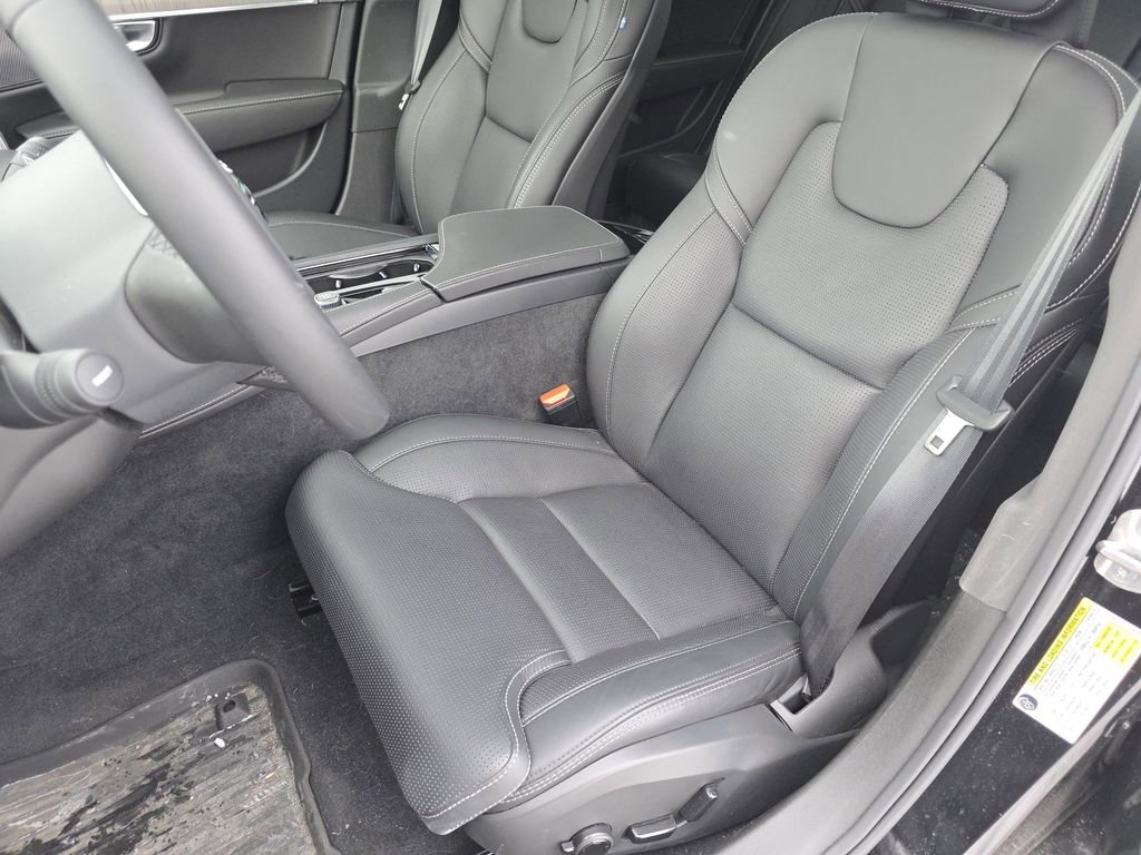 Used 2024 Volvo S90 B6 Ultimate w/ Protection Package Premier image 20
