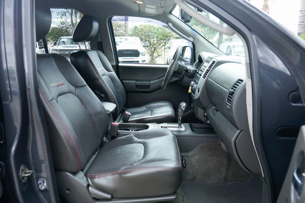 Used 2012 Nissan Xterra PRO-4X w/ Pro-4x Leather Pkg AWD/4WD image 35