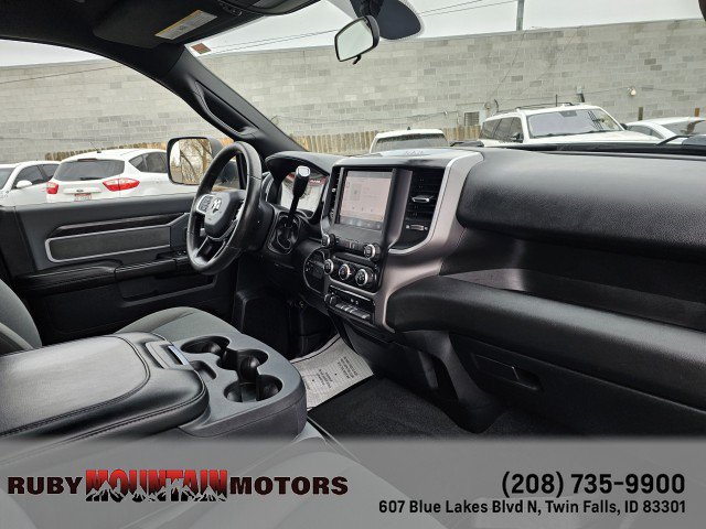 Used 2022 RAM 3500 Big Horn AWD/4WD image 40