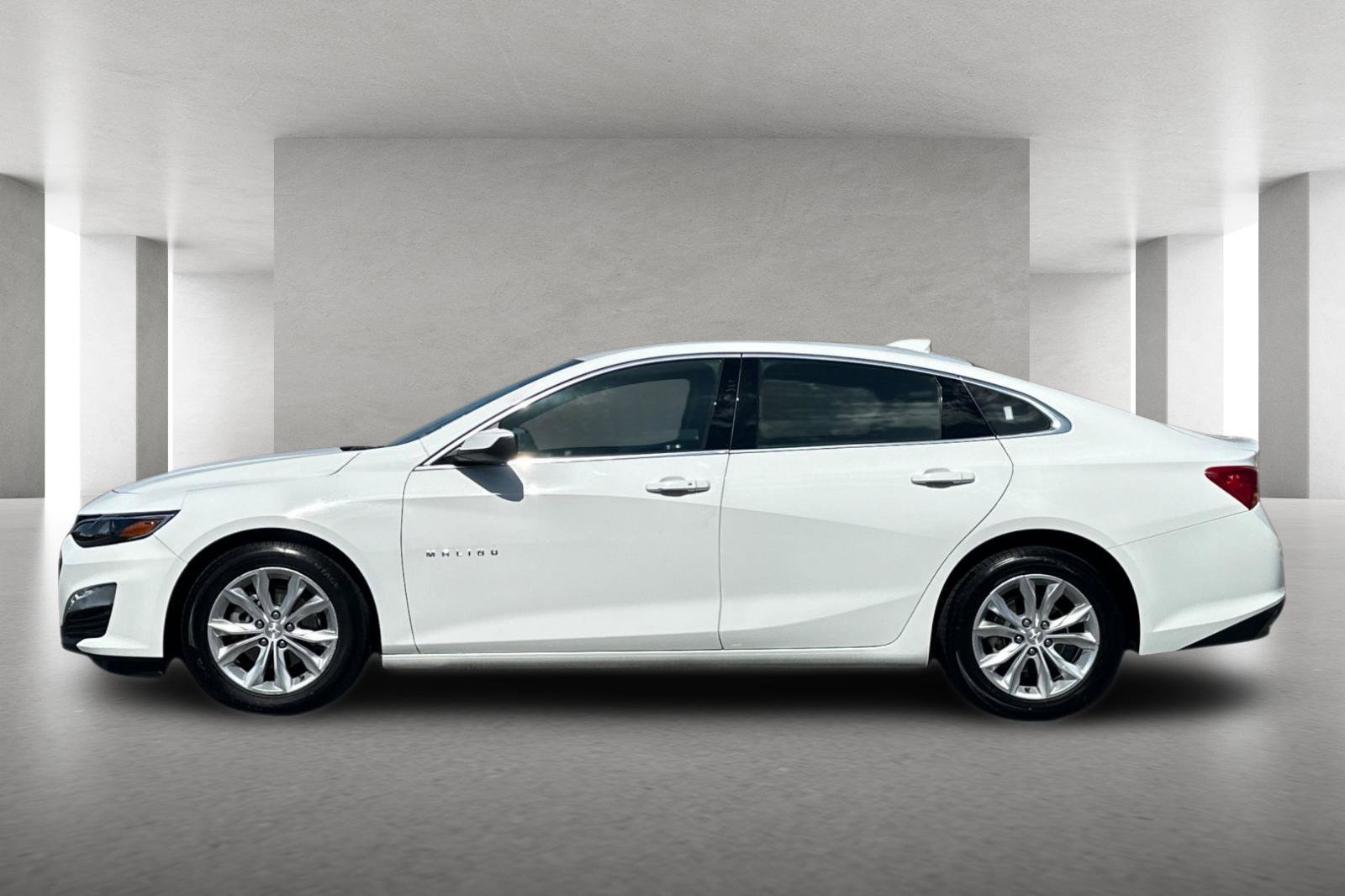 Used 2024 Chevrolet Malibu LT FWD image 7