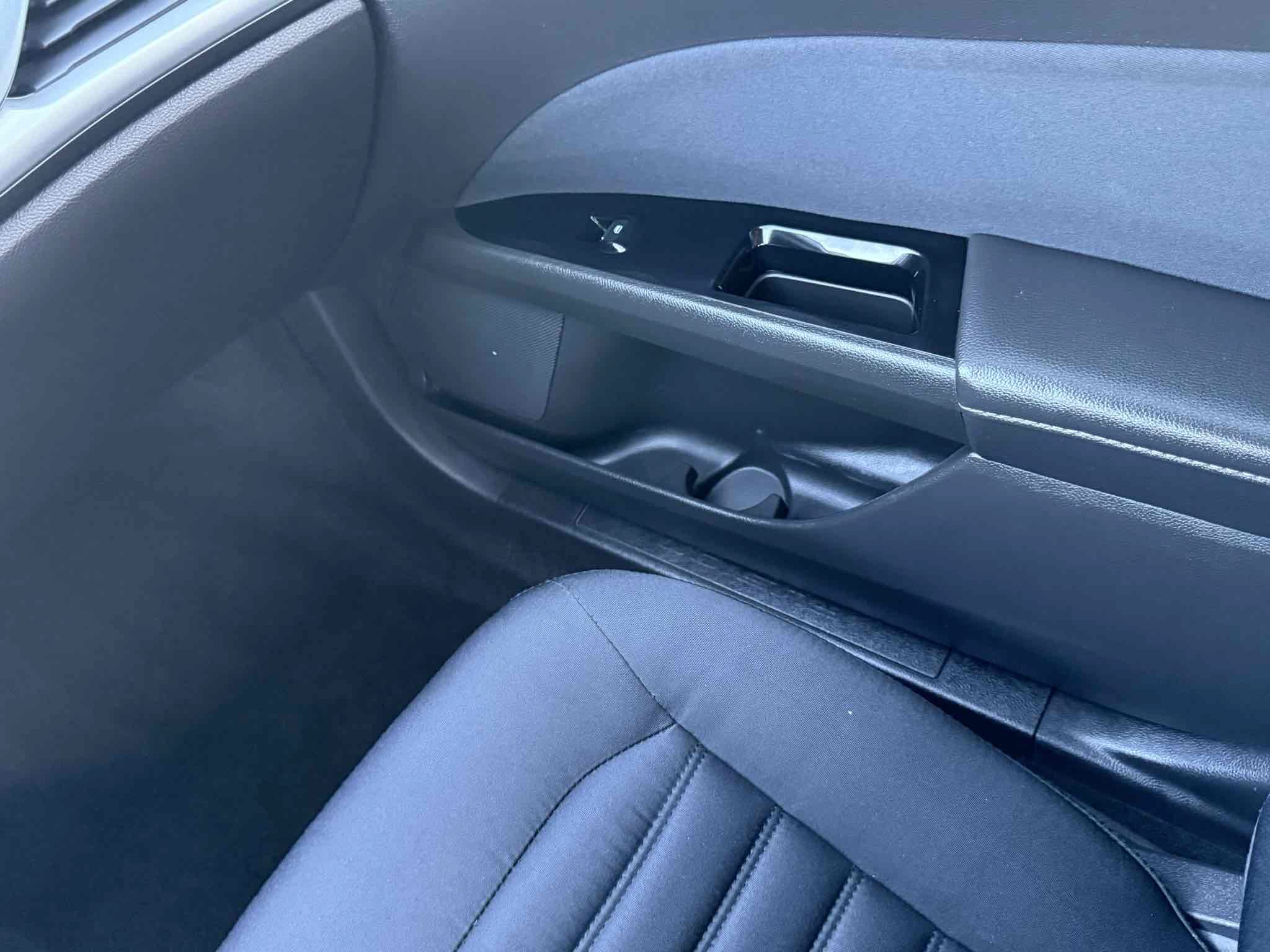 Used 2016 Ford Fusion SE FWD image 51