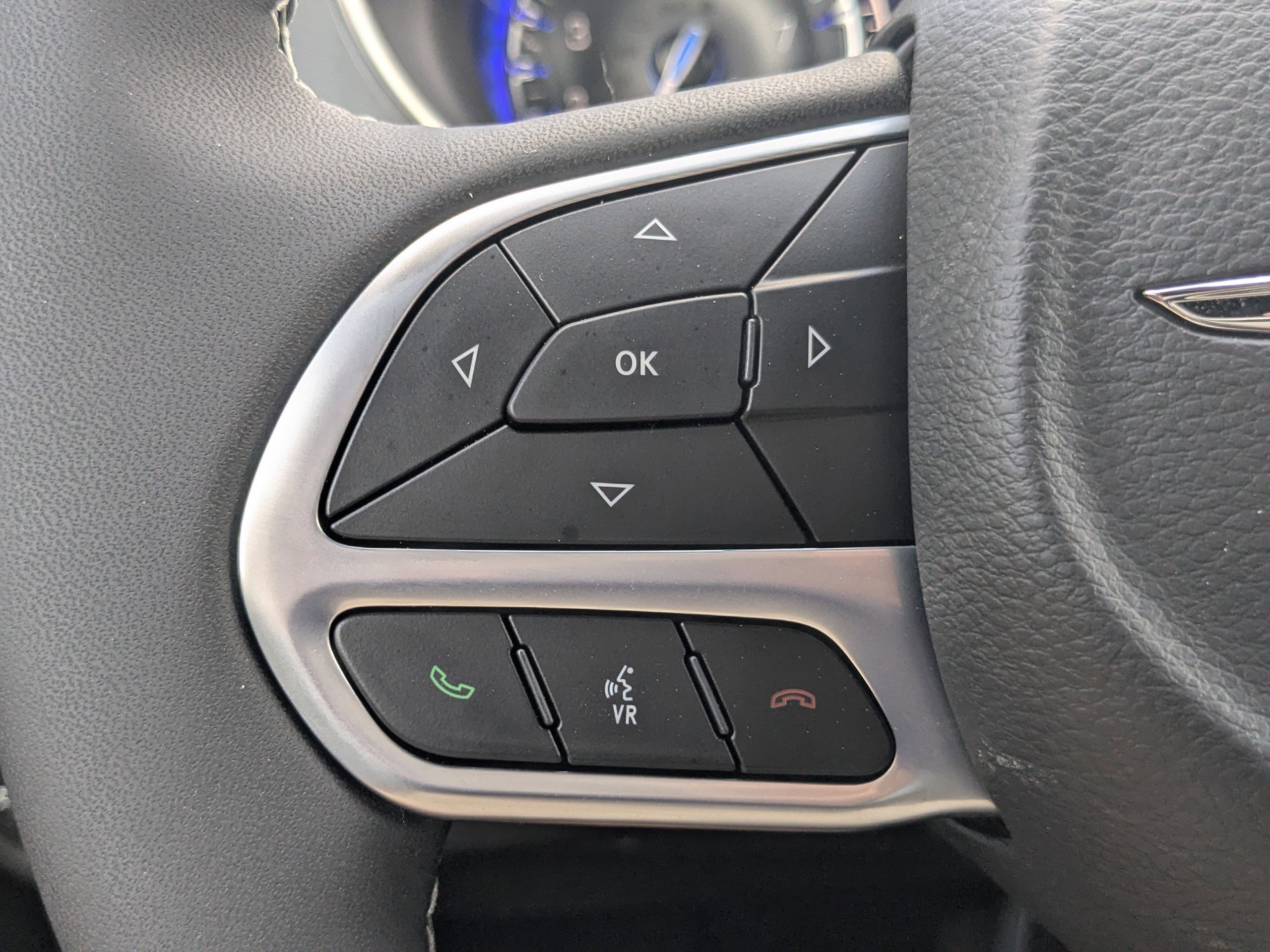New 2026 Chrysler Pacifica Limited FWD image 24