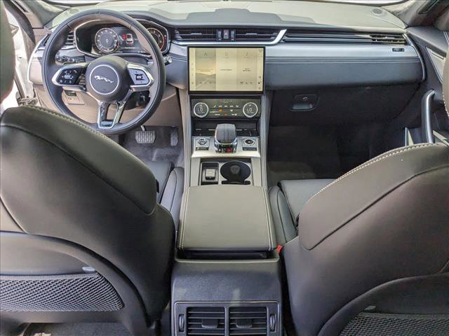 New 2025 Jaguar F-PACE R-Dynamic S image 11