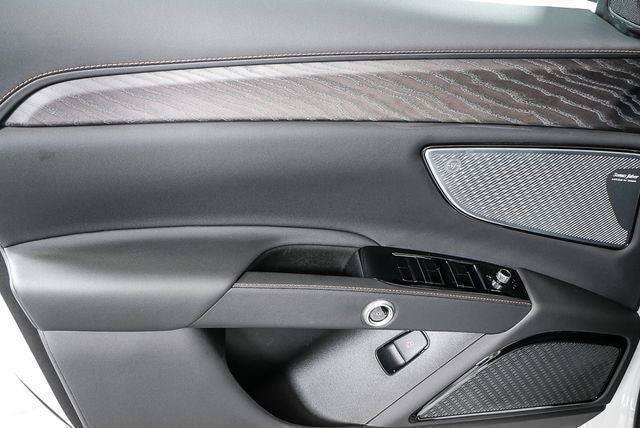 New 2025 Maserati Grecale GT AWD/4WD image 6