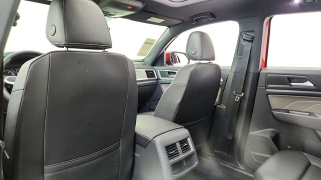 Used 2021 Volkswagen Atlas Cross Sport SE w/ Panoramic Sunroof Package image 30
