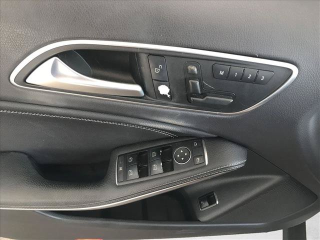 Used 2017 Mercedes-Benz GLA 250 image 14