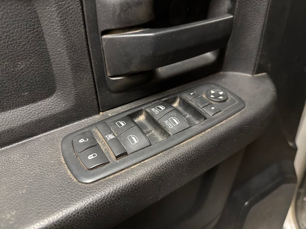 Used 2017 RAM 2500 Tradesman w/ Chrome Appearance Group image 14