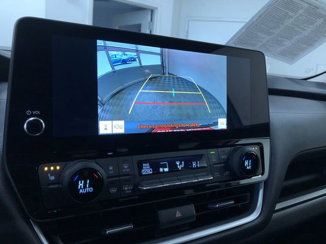 Used 2025 Toyota Grand Highlander AWD image 29