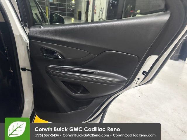 Certified 2019 Buick Encore Essence FWD image 37