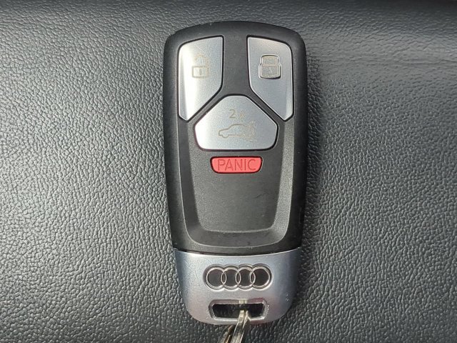 Used 2021 Audi Q5 2.0T Premium w/ Convenience Package AWD/4WD image 36