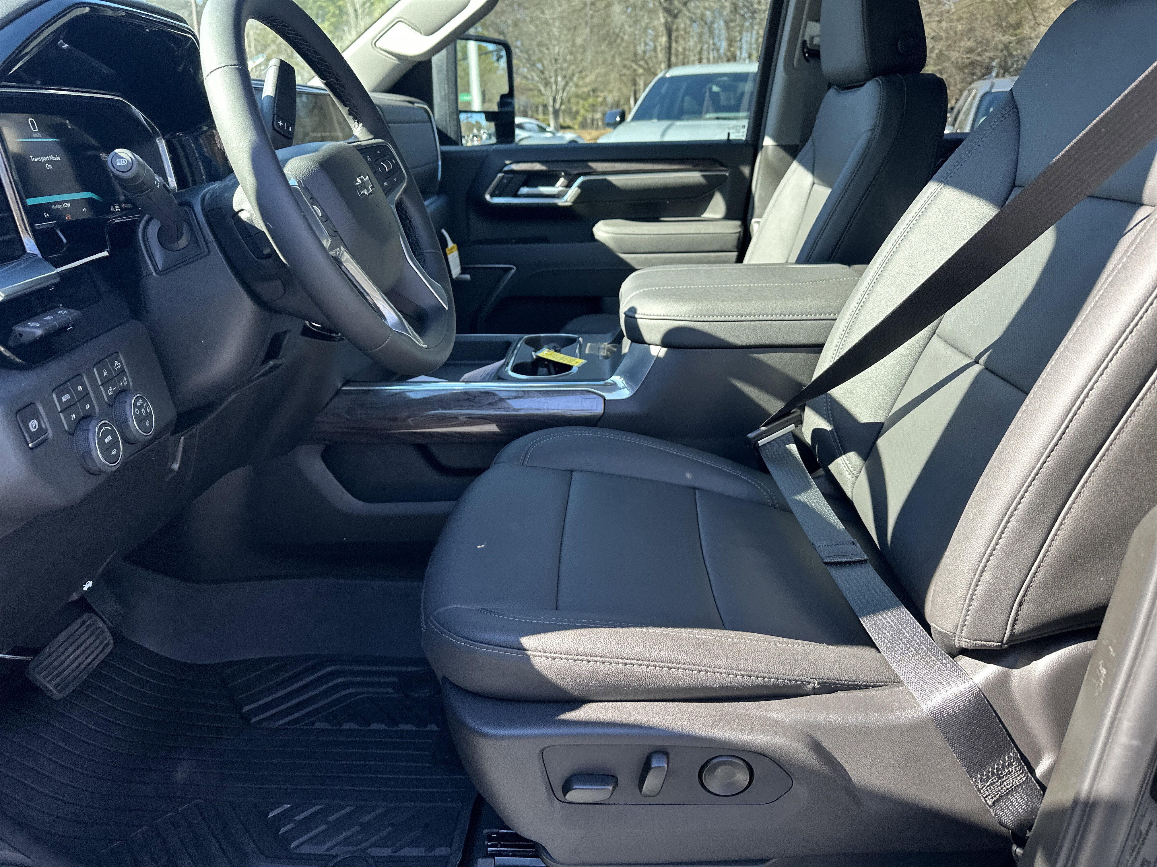 New 2026 Chevrolet Silverado 2500 LTZ w/ LTZ Plus Package image 9