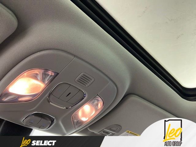 Used 2022 Jeep Compass Limited w/ Sun and Sound Group AWD/4WD image 21