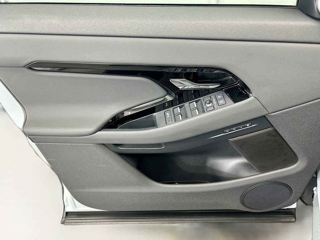 Certified 2025 Land Rover Range Rover Evoque S image 23