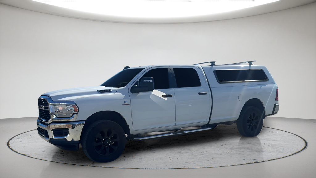 Used 2024 RAM 3500 Big Horn w/ Level 2 Equipment Group AWD/4WD image 12