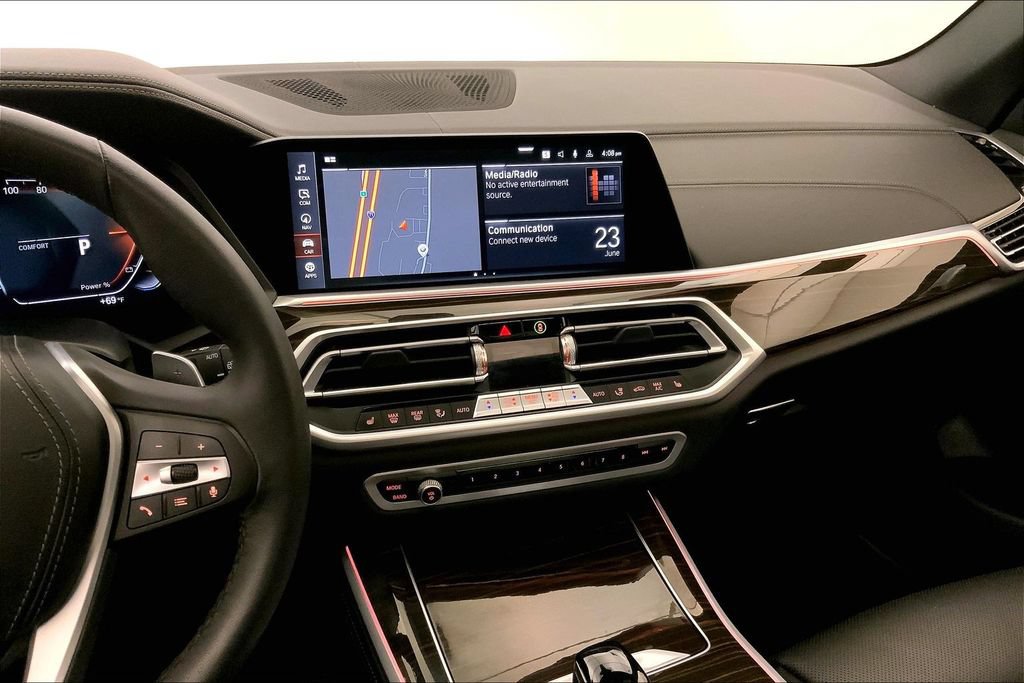 Certified 2023 BMW X5 xDrive40i w/ Premium Package AWD/4WD image 5