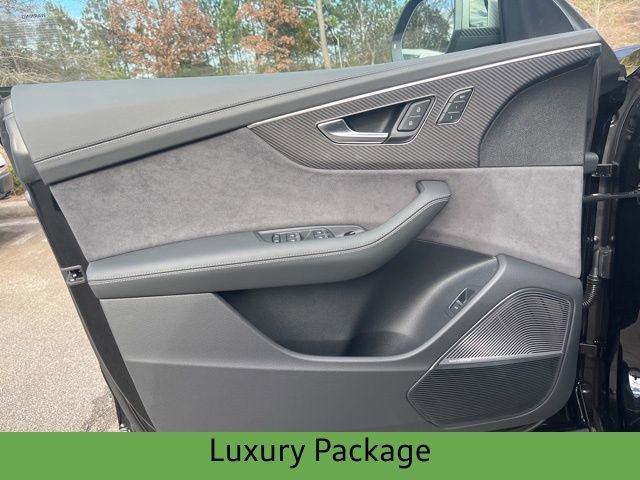 New 2026 Audi RS Q8 performance image 7