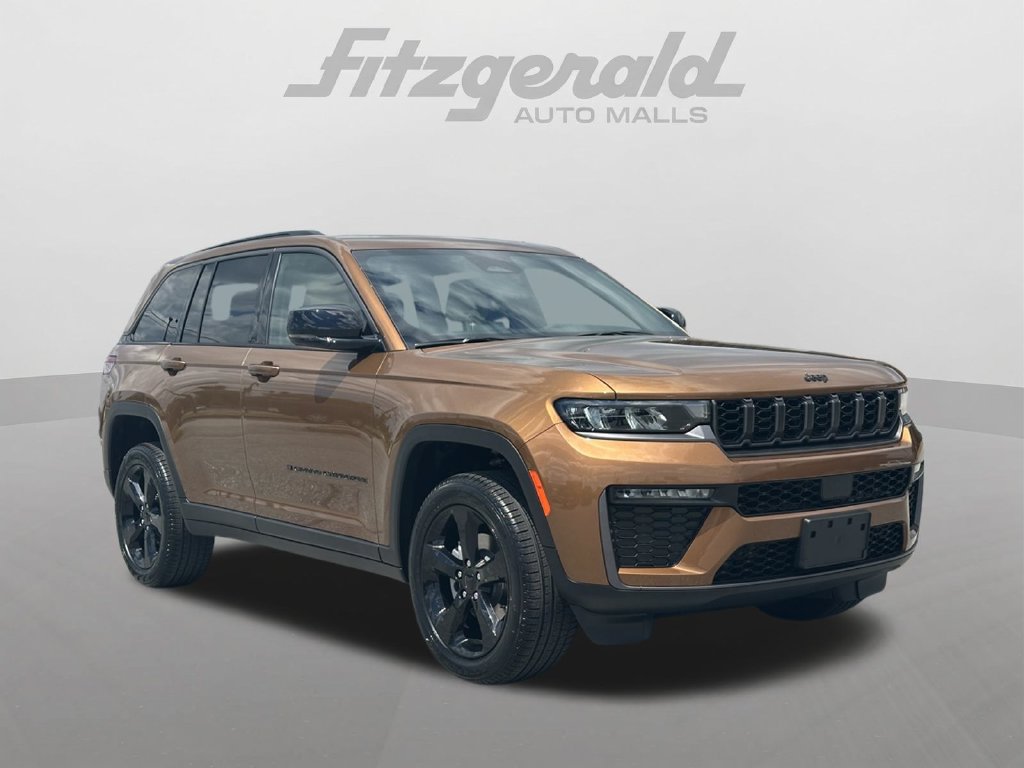 New 2026 Jeep Grand Cherokee Limited w/ Limited Altitude Package