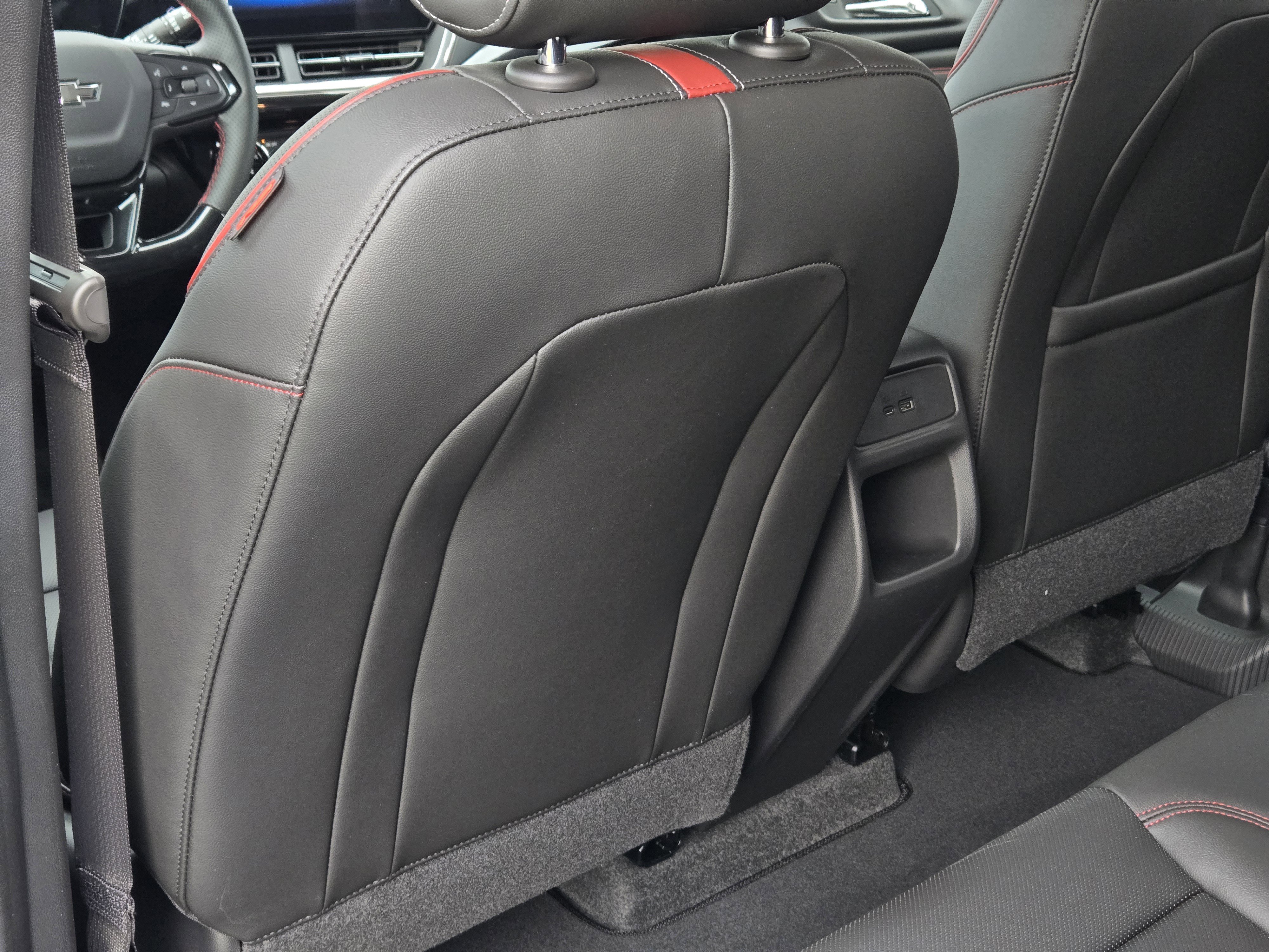 New 2026 Chevrolet Trax RS w/ Driver Confidence Package image 19