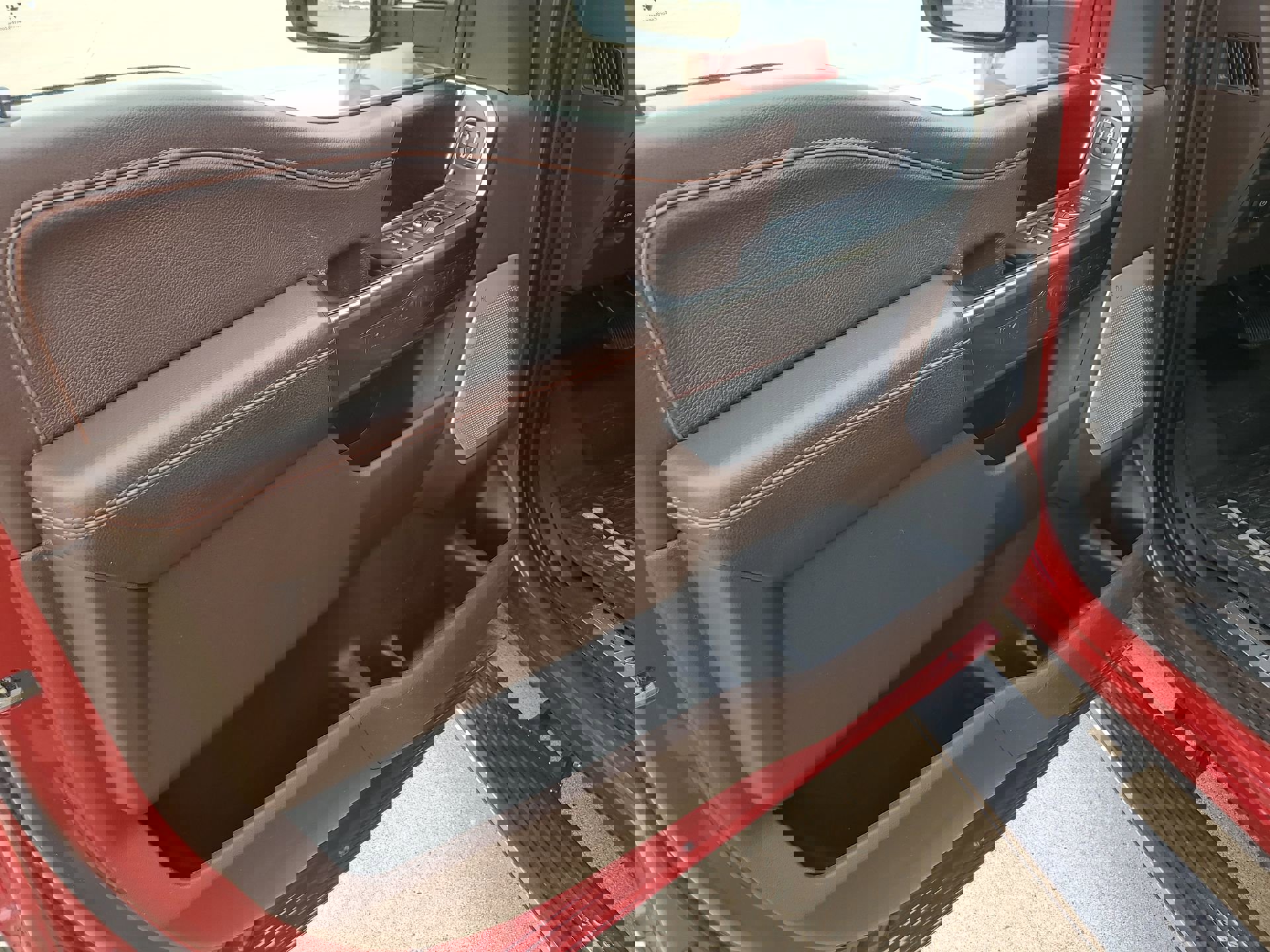 Used 2021 Ford F150 King Ranch w/ Equipment Group 601A High image 29