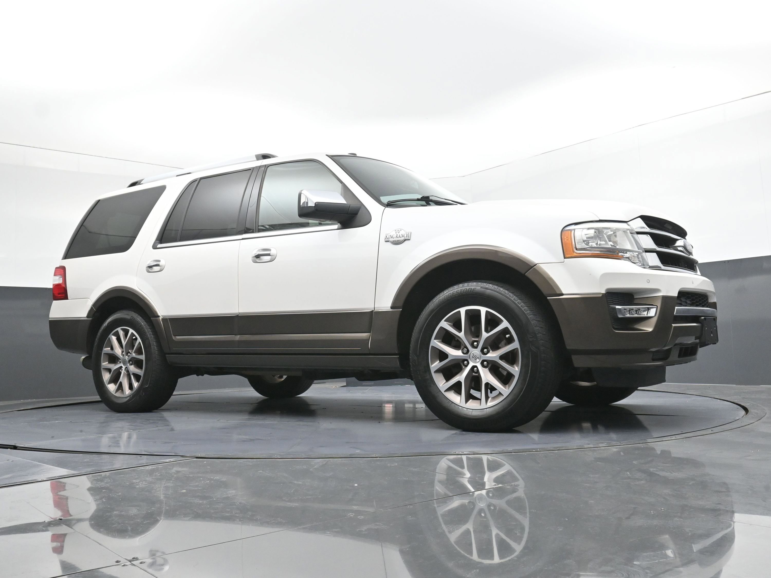 Used 2016 Ford Expedition King Ranch image 27