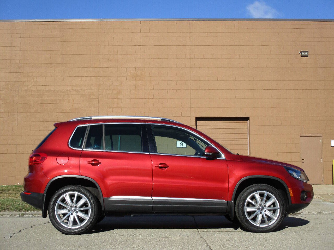 Used 2016 Volkswagen Tiguan SE AWD/4WD image 8