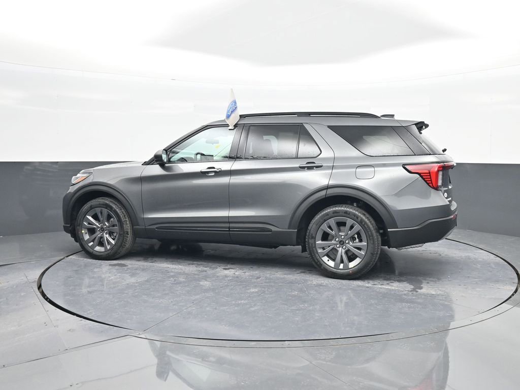 New 2026 Ford Explorer Active w/ Active Comfort Package AWD/4WD image 5