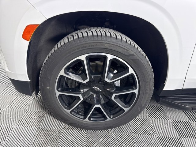 Used 2022 Chevrolet Tahoe RST w/ Sport Performance Package image 9