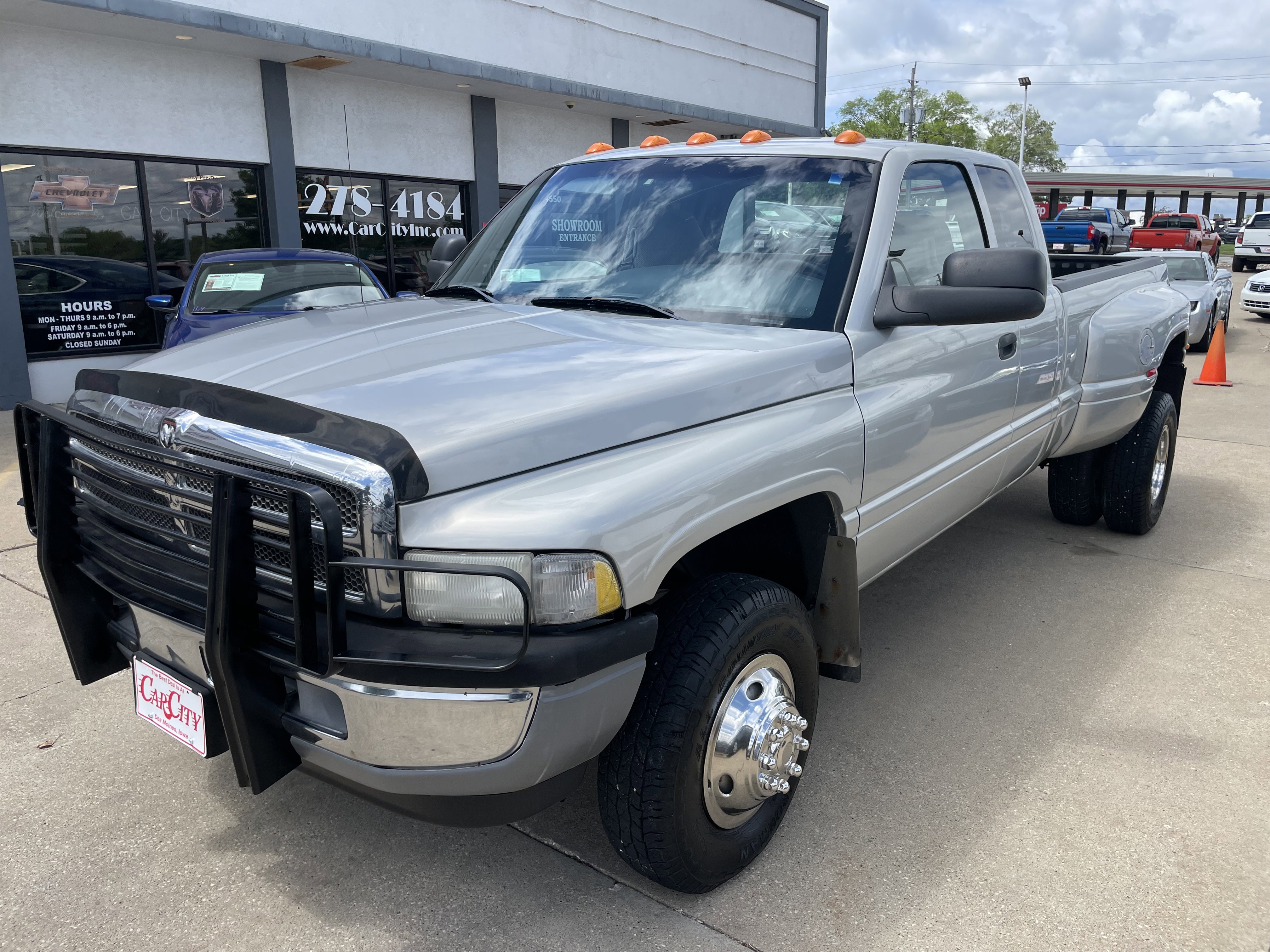 Used 2001 Dodge Ram 3500 Truck 4x4 Quad Cab image 1