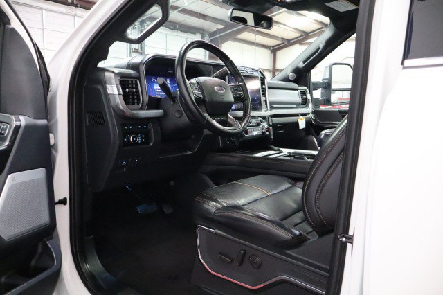 Used 2024 Ford F350 Platinum w/ FX4 Off-Road Package AWD/4WD image 38