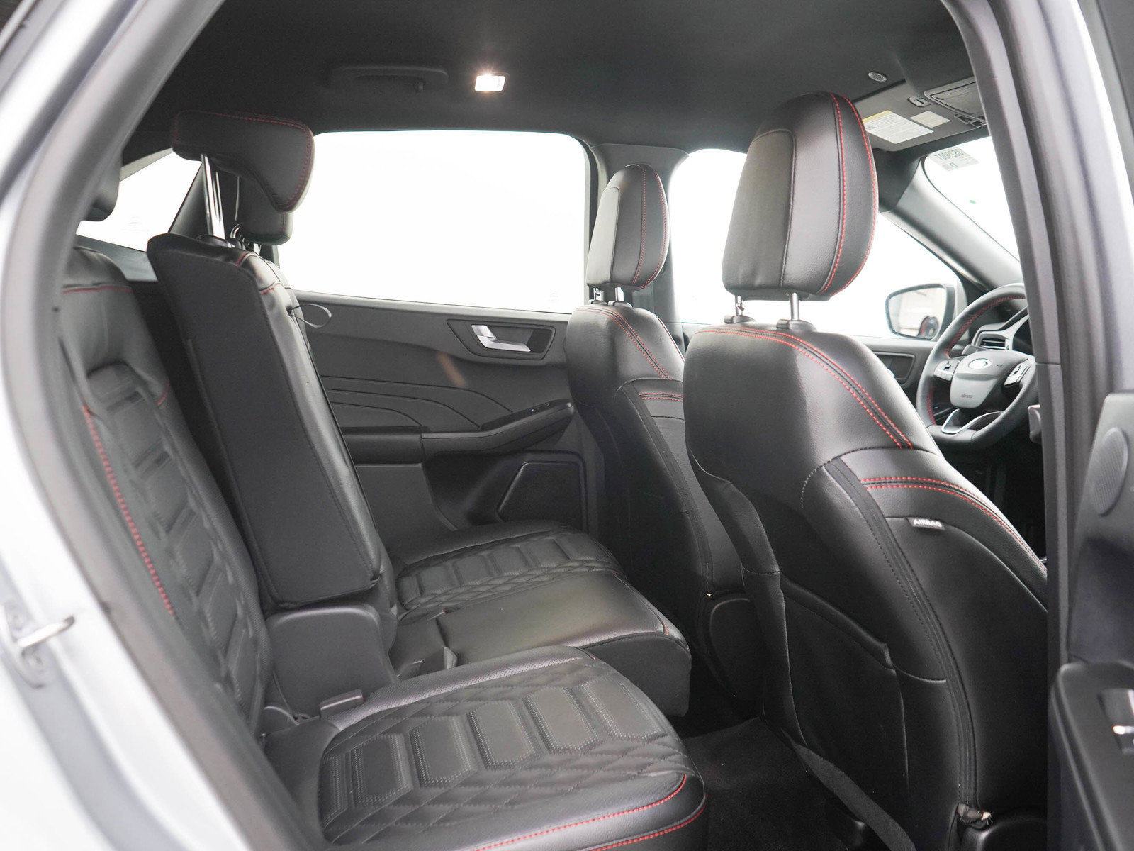 Used 2023 Ford Escape ST-Line Elite w/ Premium Technology Package AWD/4WD image 14