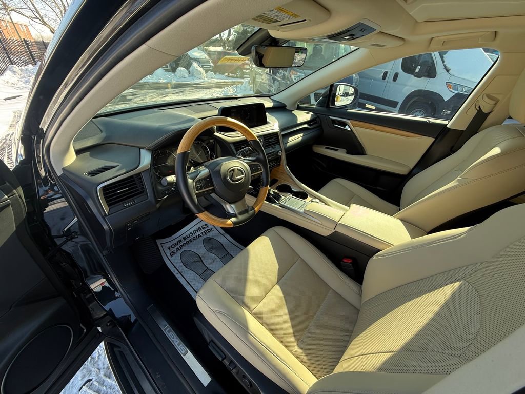 Used 2022 Lexus RX 350L 350L w/ Premium Package image 10
